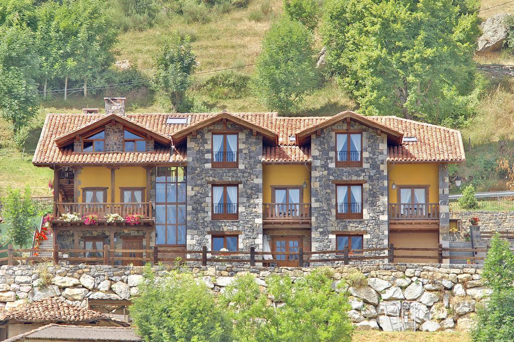 Mini-hôtel La De Cucayo Dobres